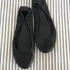 Tory Burch Black Ballet Flats size 9 👯‍♀️